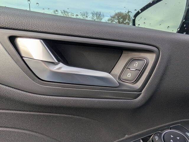 2025 Ford Escape Plug-In Hybrid PHEV