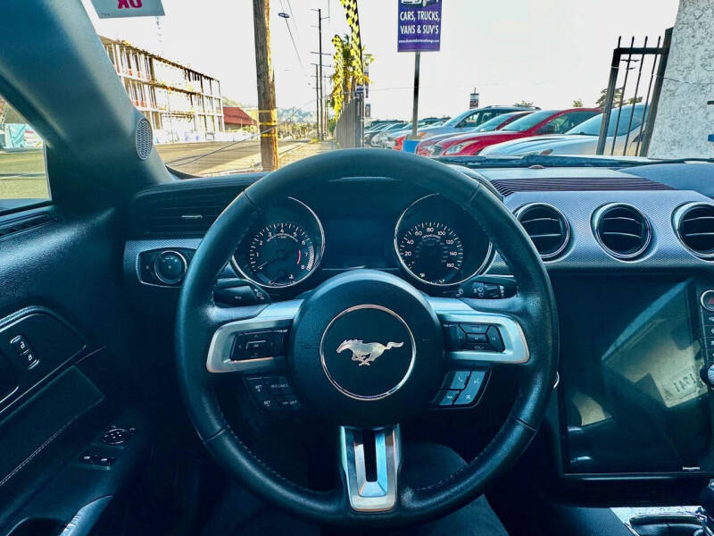 2017 Ford Mustang