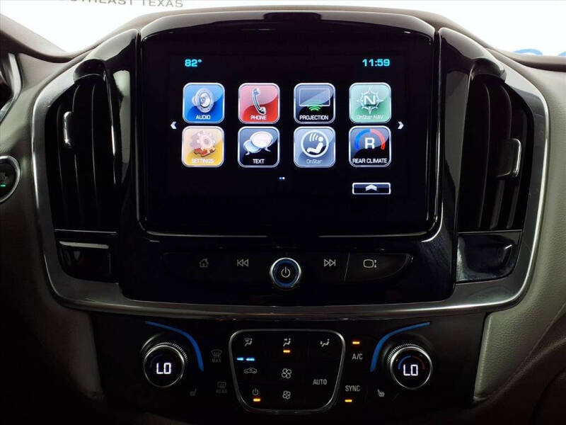 2018 Chevrolet Traverse LT Cloth