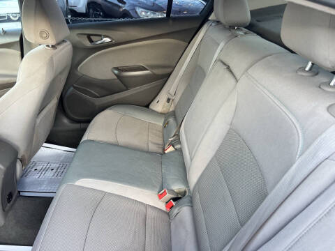 2017 Chevrolet Cruze LT Auto