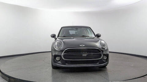 2016 MINI Hardtop 2 Door Cooper