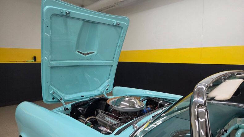 1955 Ford Thunderbird