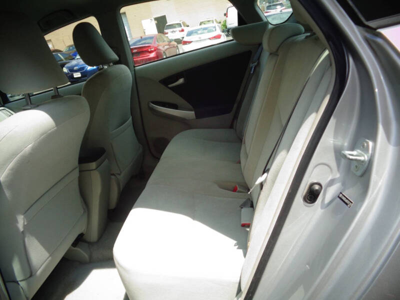 2011 Toyota Prius Two