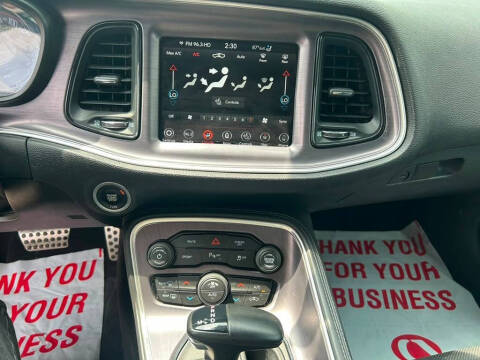 2018 Dodge Challenger SXT Plus