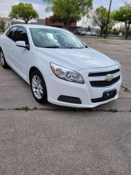 2013 Chevrolet Malibu for sale at Square Business Automotive in Milwaukee WI
