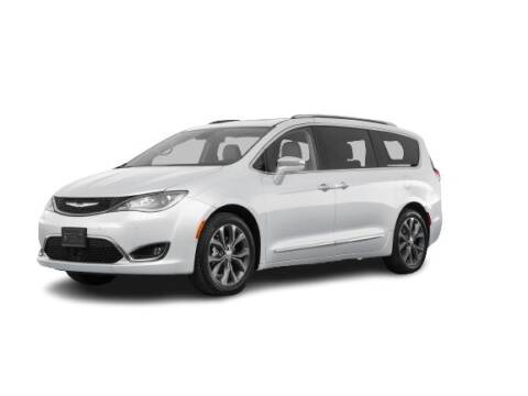 2018 Chrysler Pacifica for sale at Patton Automotive in Sheridan IN