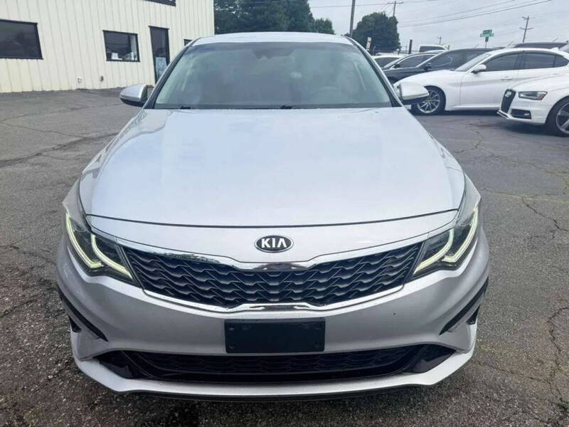 2019 Kia Optima LX