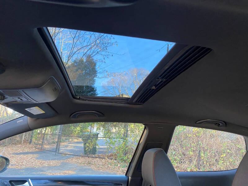 2013 Volkswagen GTI Base PZEV