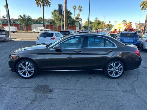 2016 Mercedes-Benz C-Class