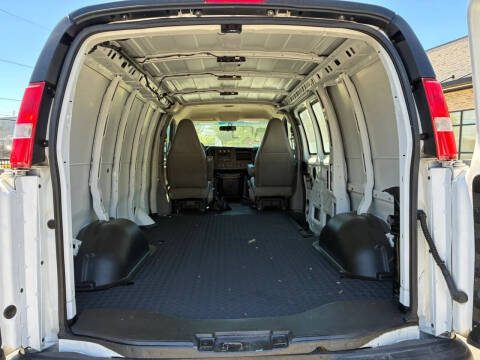 2017 Chevrolet Express 3500