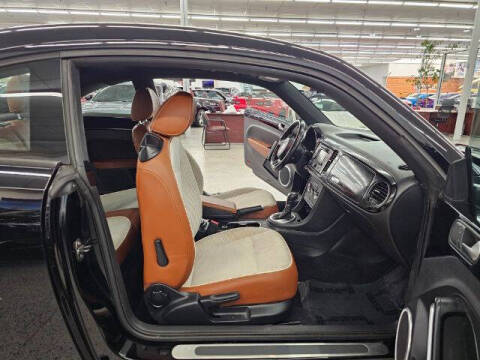 2015 Volkswagen Beetle 1.8T Classic PZEV