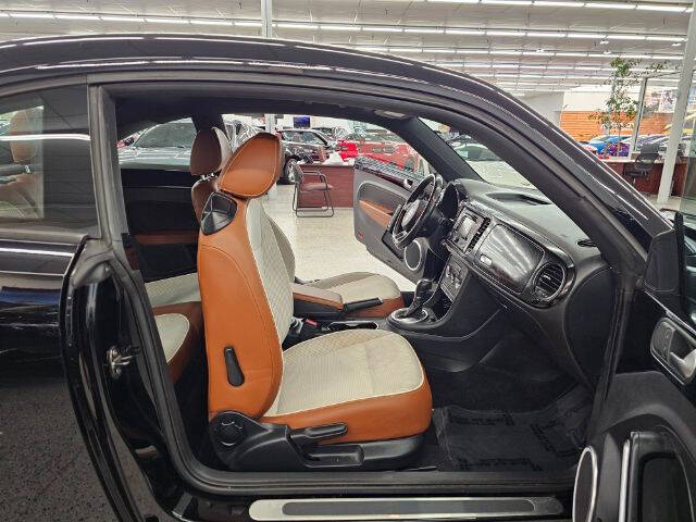 2015 Volkswagen Beetle 1.8T Classic PZEV