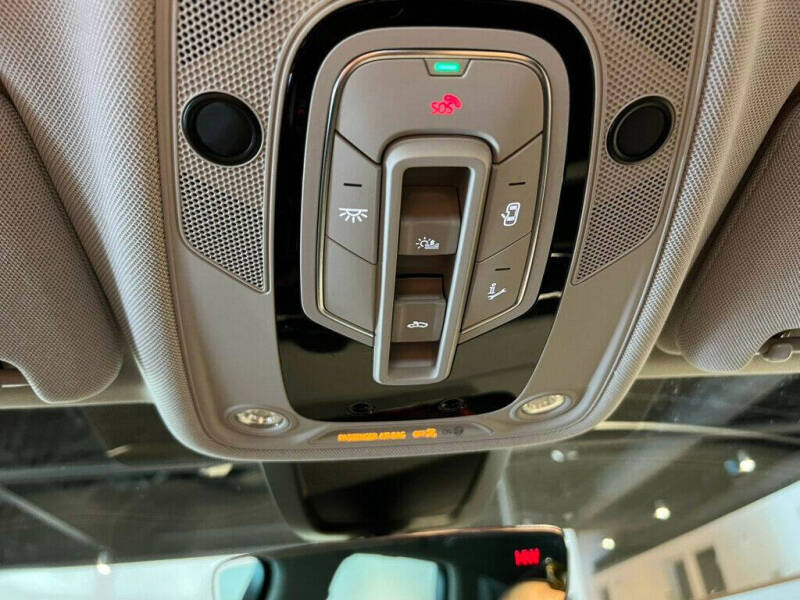 2023 Audi Q7 quattro Prestige 55 TFSI