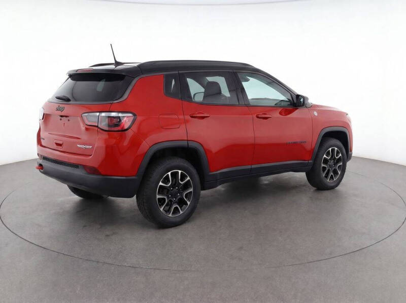 2025 Jeep Compass Trailhawk