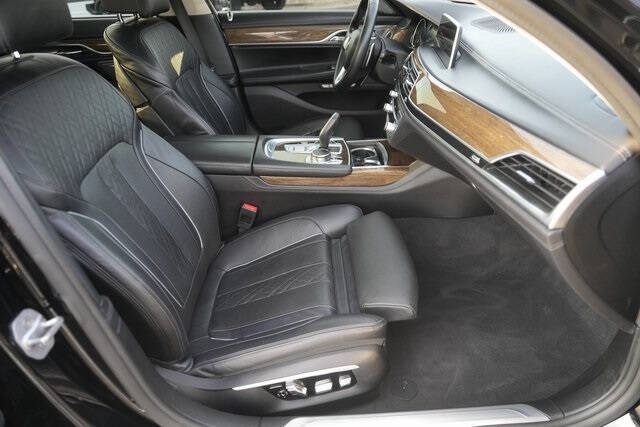 2016 BMW 7 Series 740i