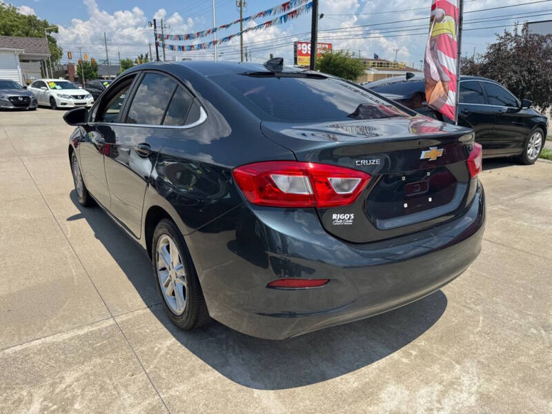 2017 Chevrolet Cruze LT Auto