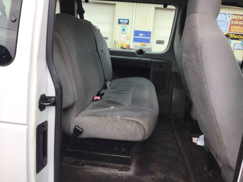 2012 Ford E-Series E-350 SD XLT