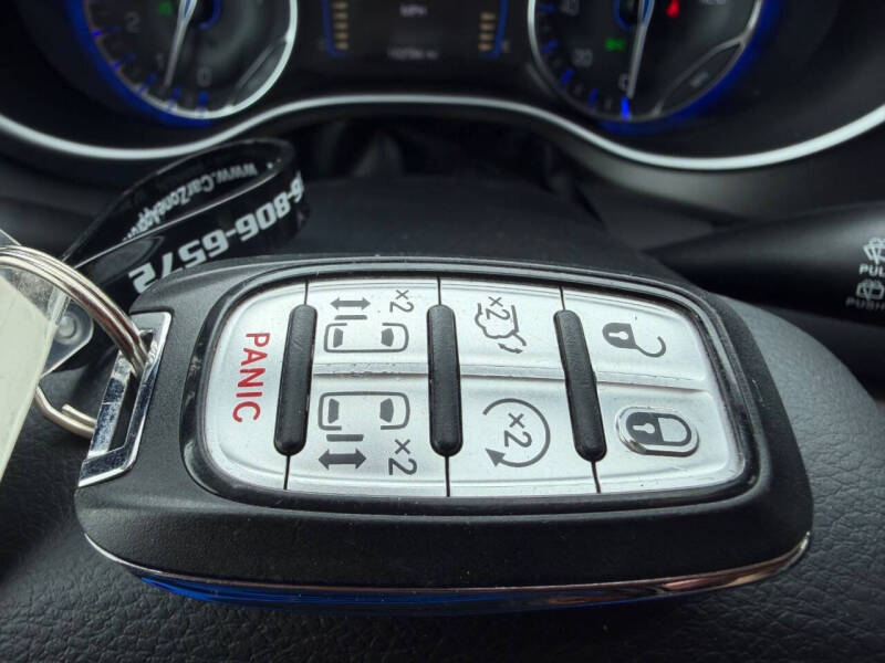2020 Chrysler Pacifica Touring L