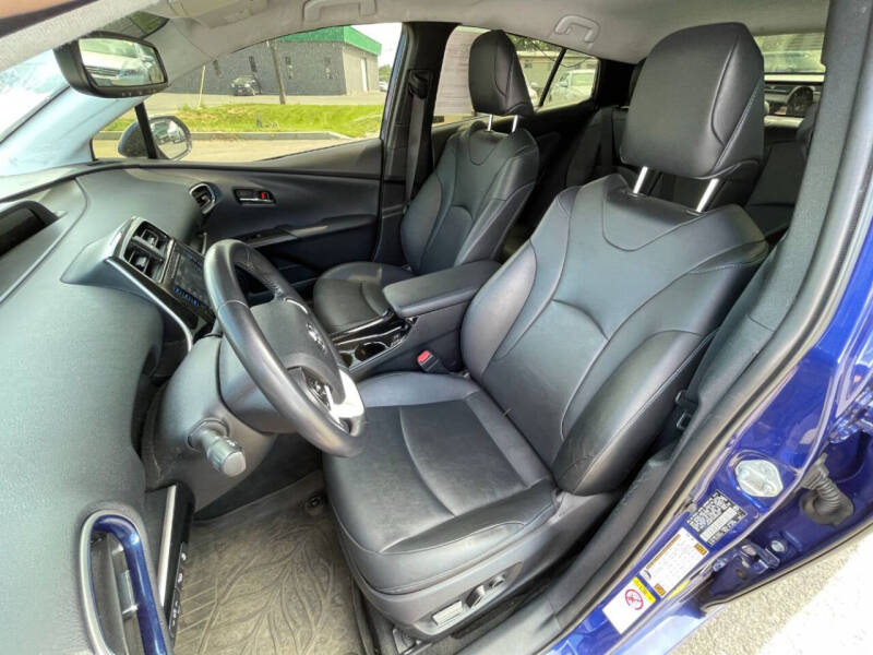 2017 Toyota Prius Four Touring