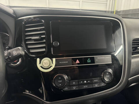 2019 Mitsubishi Outlander SE