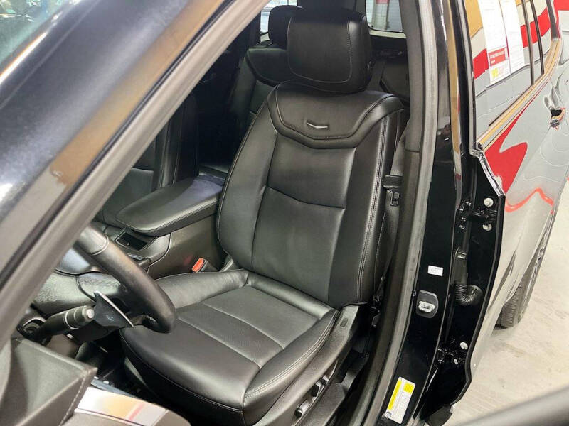 2023 Cadillac XT6 Sport