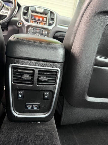 2018 Chrysler 300 Limited