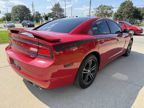 2014 Dodge Charger SXT Plus