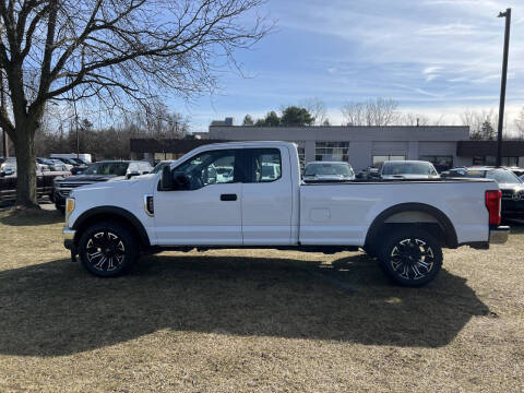 2017 Ford F-250 Super Duty for sale at Dean's Auto Sales in Flint MI