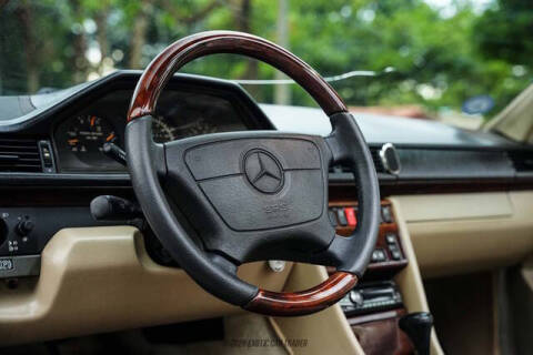 1995 Mercedes-Benz E-Class E 320