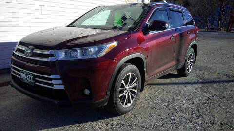 2017 Toyota Highlander for sale at Wimett Trading Company in Leicester VT