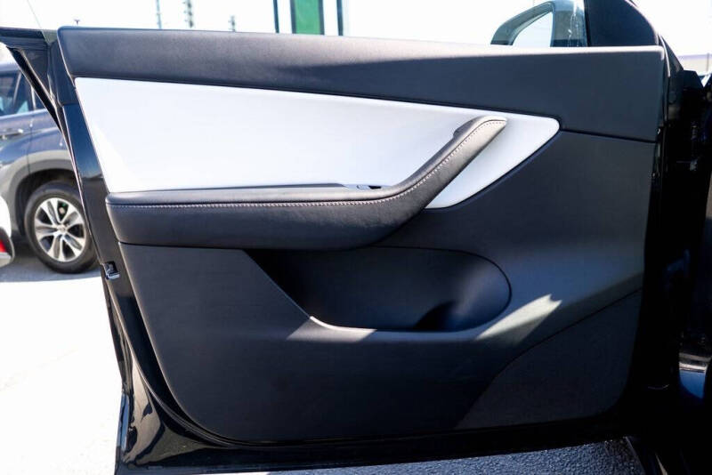 2020 Tesla Model Y Long Range