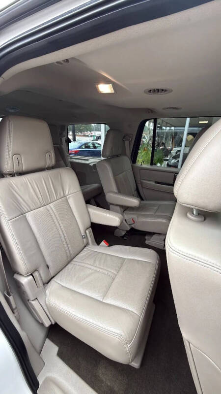 2016 Lincoln Navigator Select