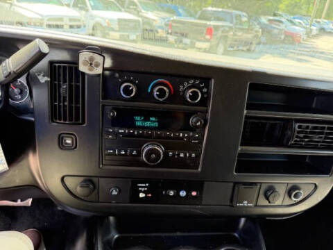 2017 Chevrolet Express LT 3500