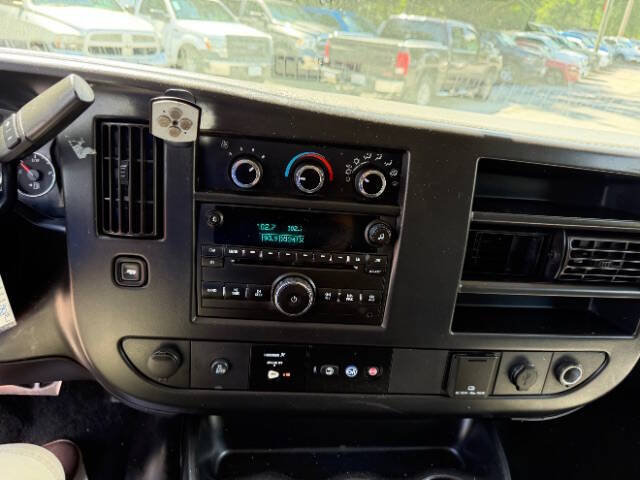 2017 Chevrolet Express LT 3500