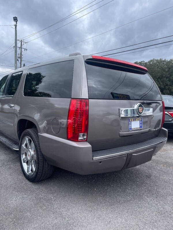 2014 Cadillac Escalade ESV Luxury