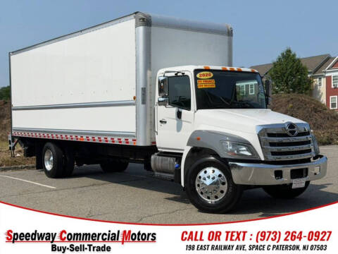 2020 Hino 268A Photo