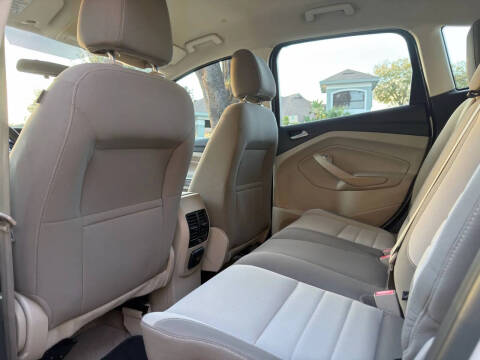 2013 Ford C-MAX Hybrid SE