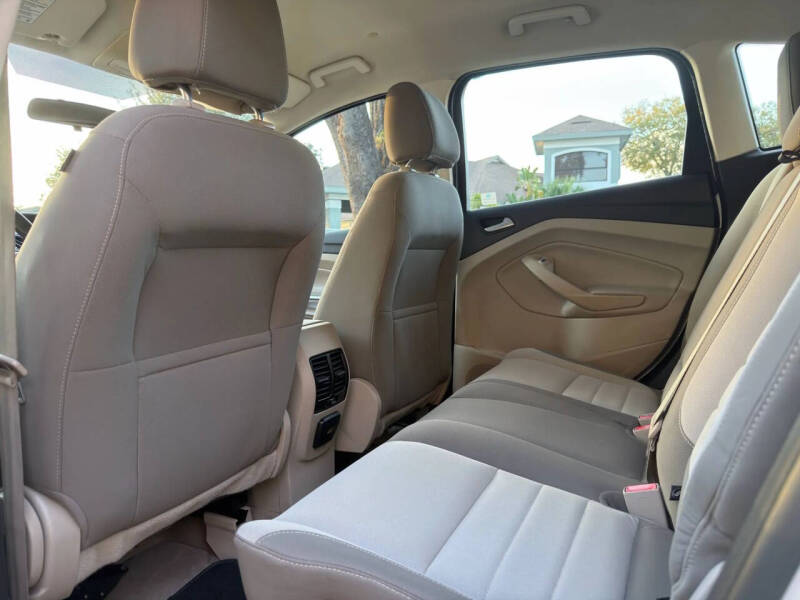 2013 Ford C-MAX Hybrid SE