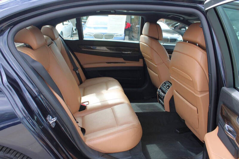 2012 BMW 7 Series 750Li xDrive