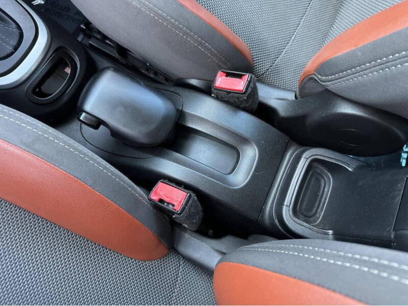 2015 FIAT 500L Trekking