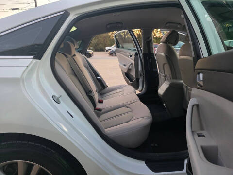 2017 Hyundai Sonata SE