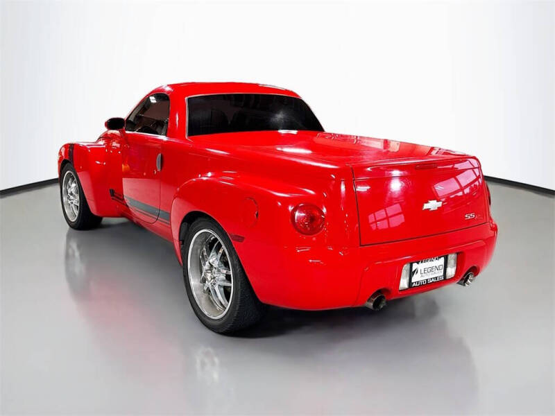 2004 Chevrolet SSR LS