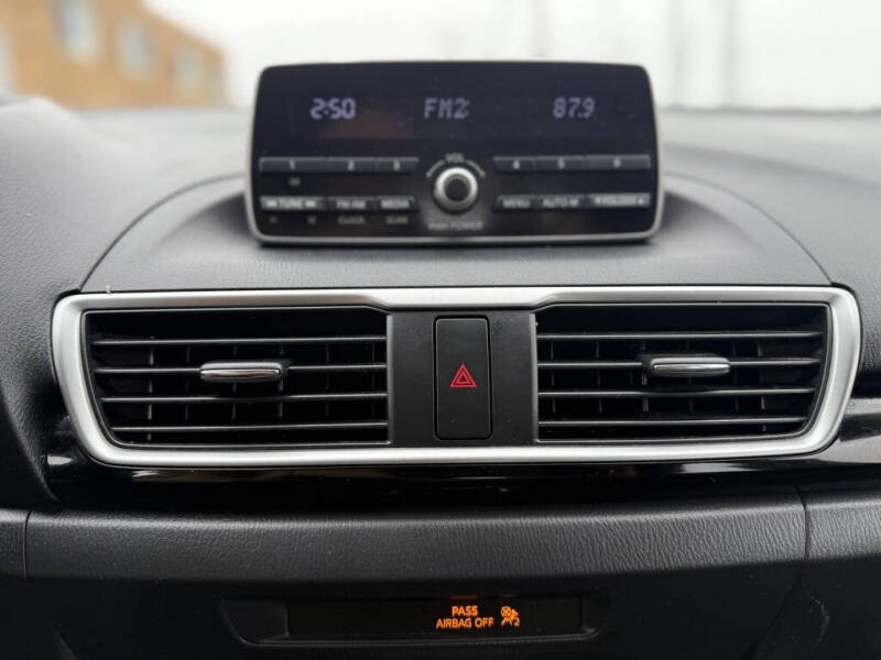 2014 Mazda MAZDA3 i Touring