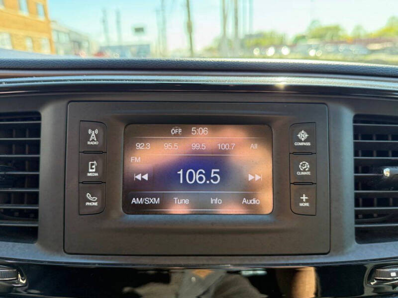 2017 Chrysler Pacifica Touring