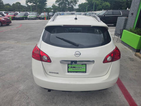 2015 Nissan Rogue Select S