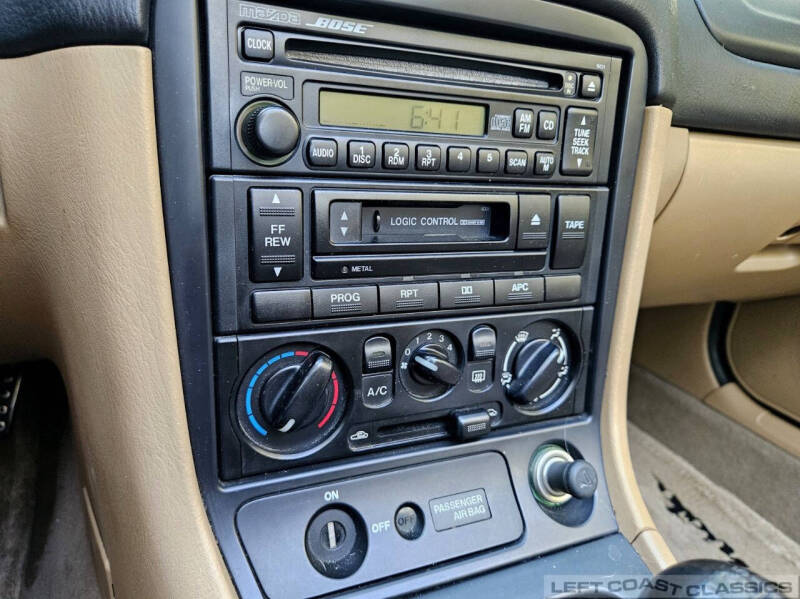 2000 Mazda MX-5 Miata LS