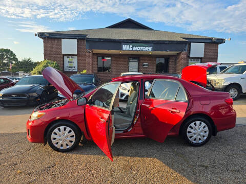 2013 Toyota Corolla LE