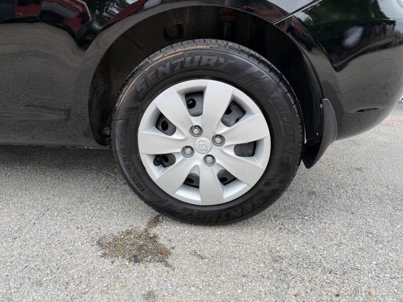 2009 Hyundai Accent GS