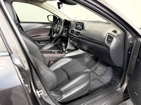 2018 Mazda MAZDA3 Grand Touring