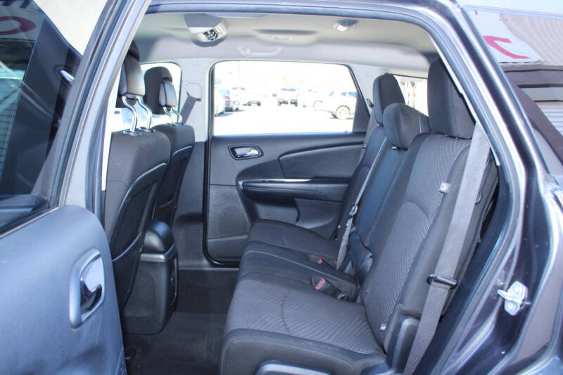 2020 Dodge Journey SE Value
